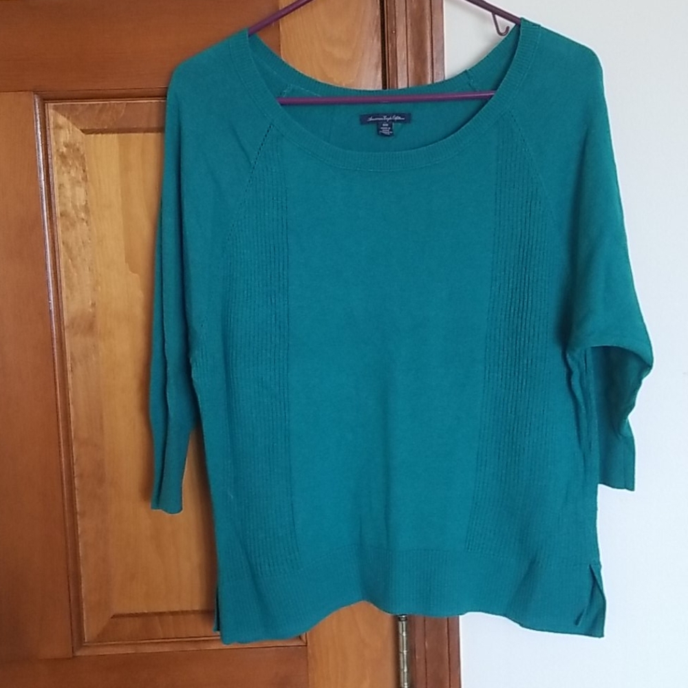 American eagle sweater